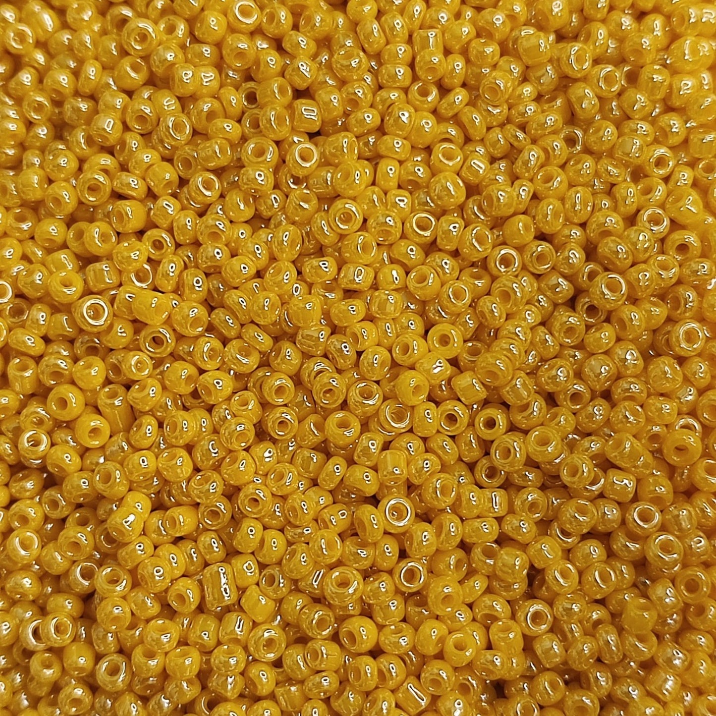 Perles de rocaille opaques brillantes – Verre 2mm - 25g