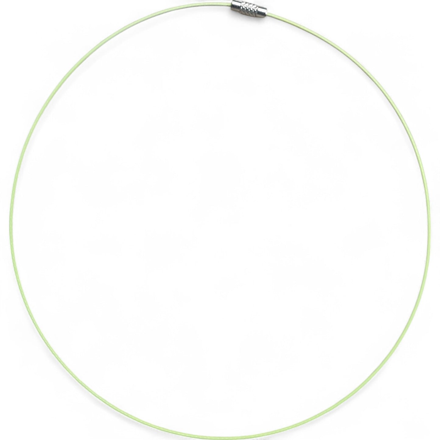 Collier Tour de Cou en Fil d’Acier Gainé – 43 à 45 cm