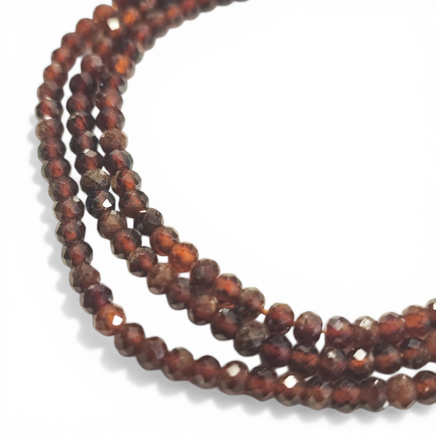 Fil de Perles en Grenat Naturel – Rondelles Facettées – 4 x 3 mm – 38 cm
