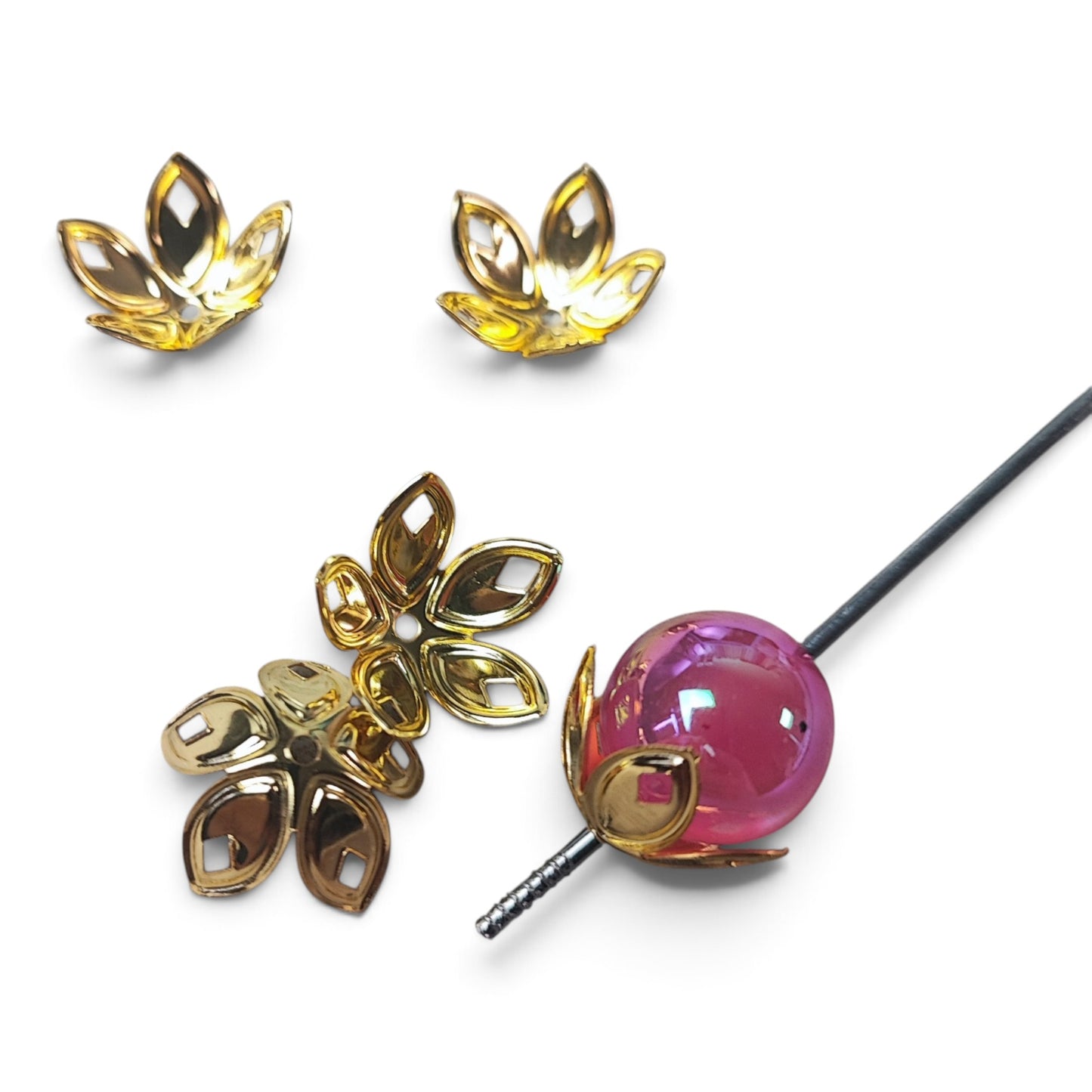 x10 Embouts coupelles de perles en métal – Motif fleur – Dorés