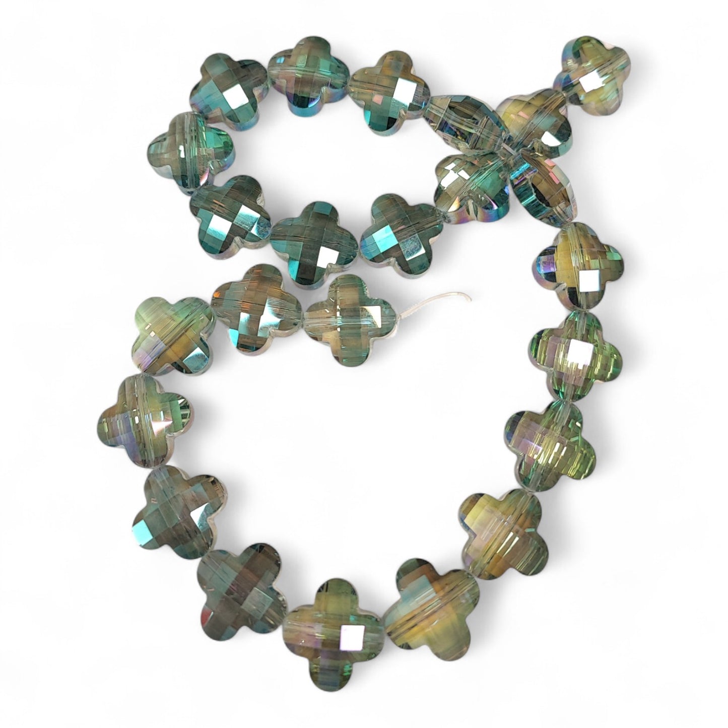 x1 Perle Trèfle Facettée – Cristal Arc-en-Ciel – 16 mm