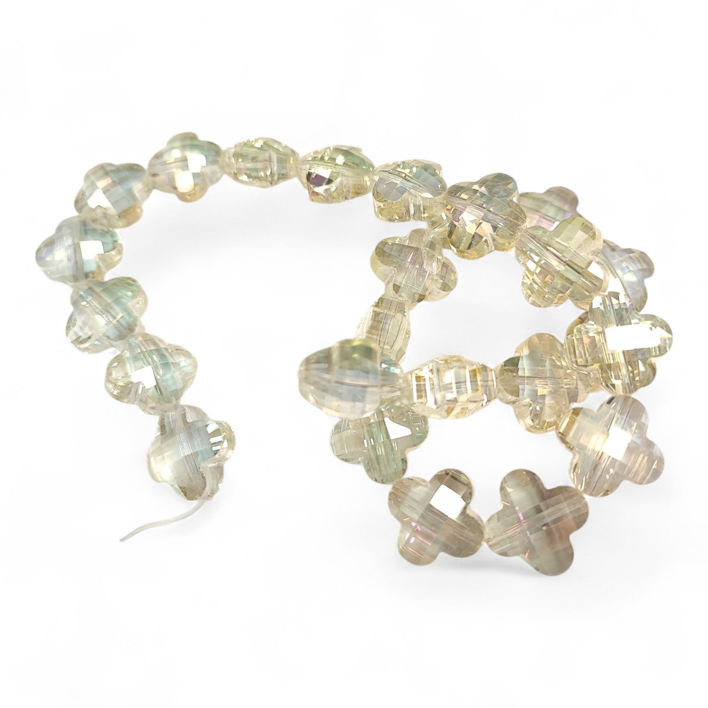 x1 Perle Trèfle Facettée – Cristal Arc-en-Ciel – 16 mm