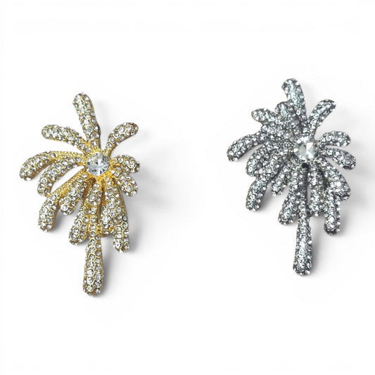 Divers modèles de broches à strass – Paons, fleurs, feux d’artifice…