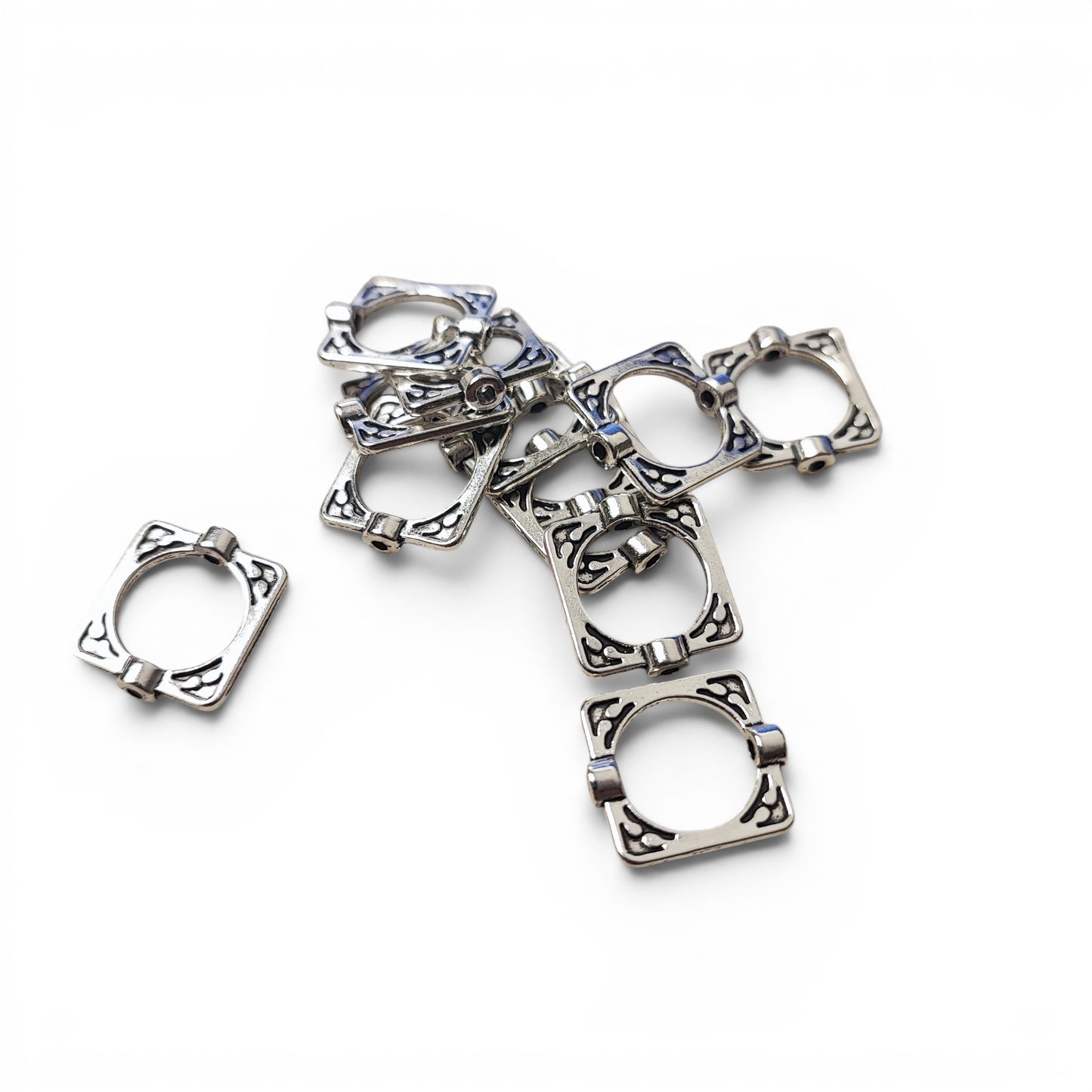 x10 Cadres de perles style tibétain – Rectangles – Pour perles jusqu'à 10 mm