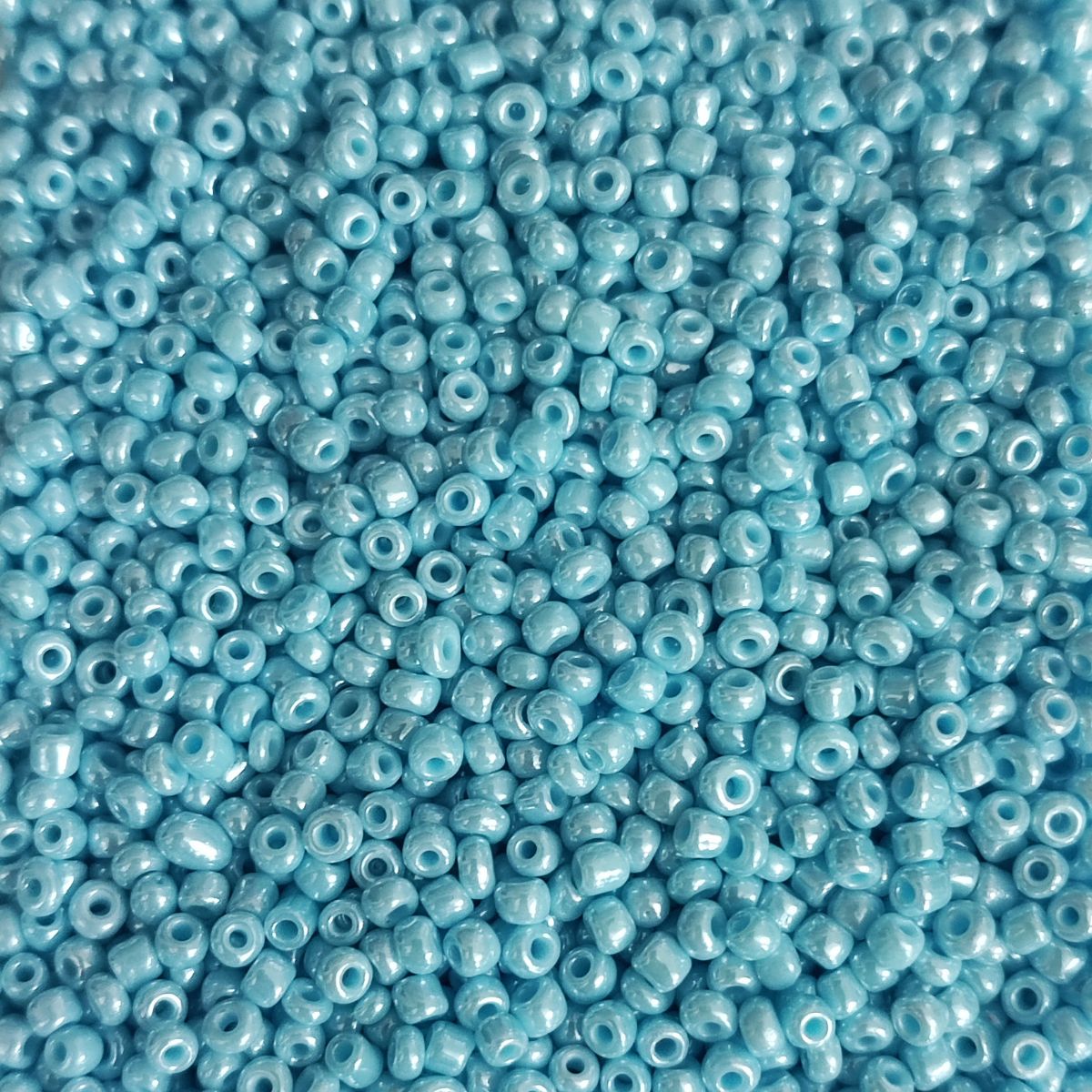 Perles de rocaille opaques brillantes – Verre 2mm - 25g