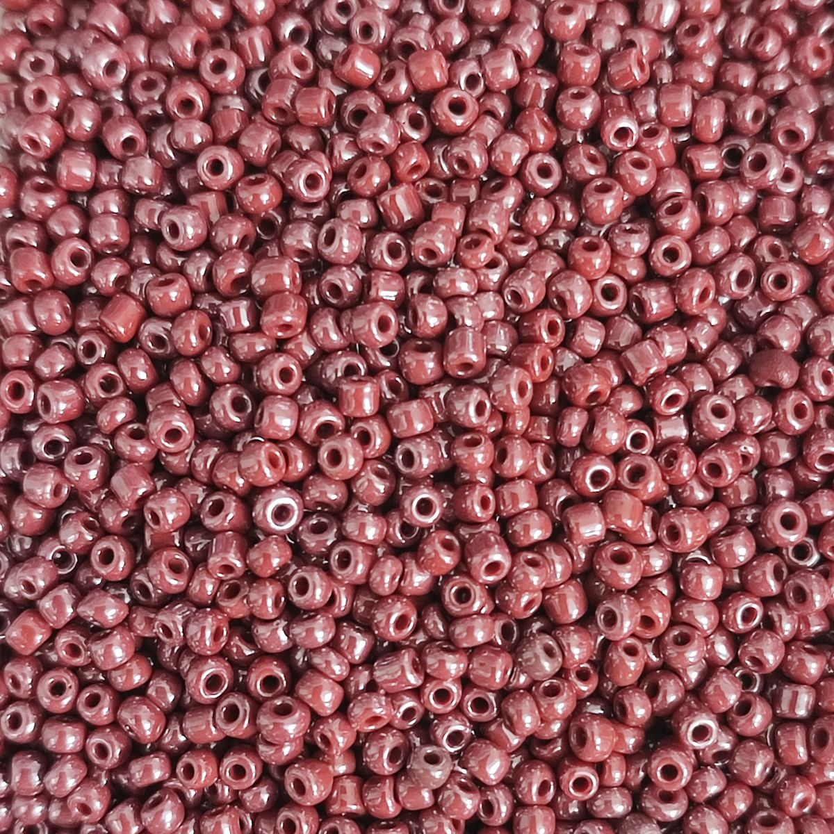 Perles de rocaille opaques brillantes – Verre 2mm - 25g