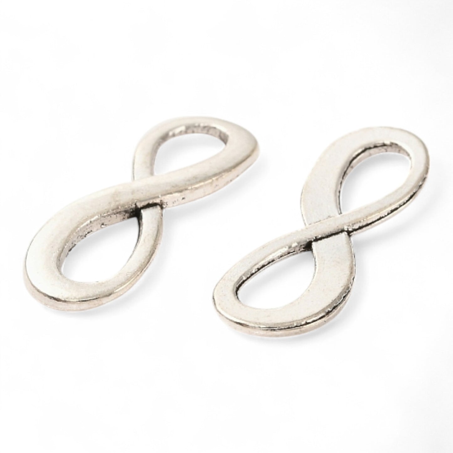 Connecteur Signe de l’infini – 23 mm – Couleur au choix