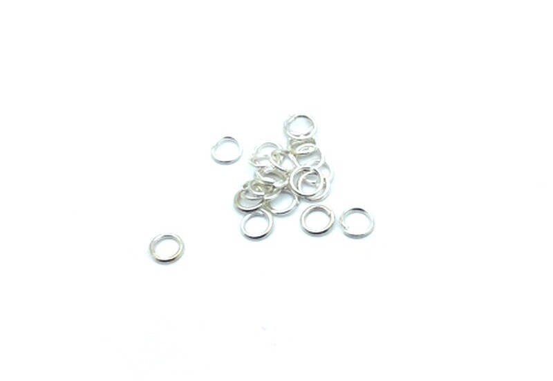 Anneaux de jonction (jump rings) couleur Argenté clair, taille au choix