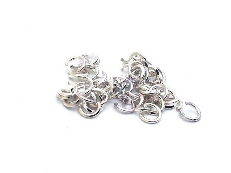 Anneaux de jonction (jump rings) couleur Argenté clair, taille au choix