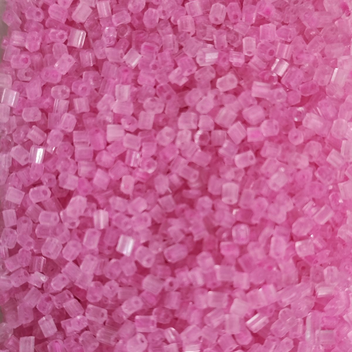 Perles de rocaille "cut" en verre – Taille 11/0 (~2,2mm) -25g