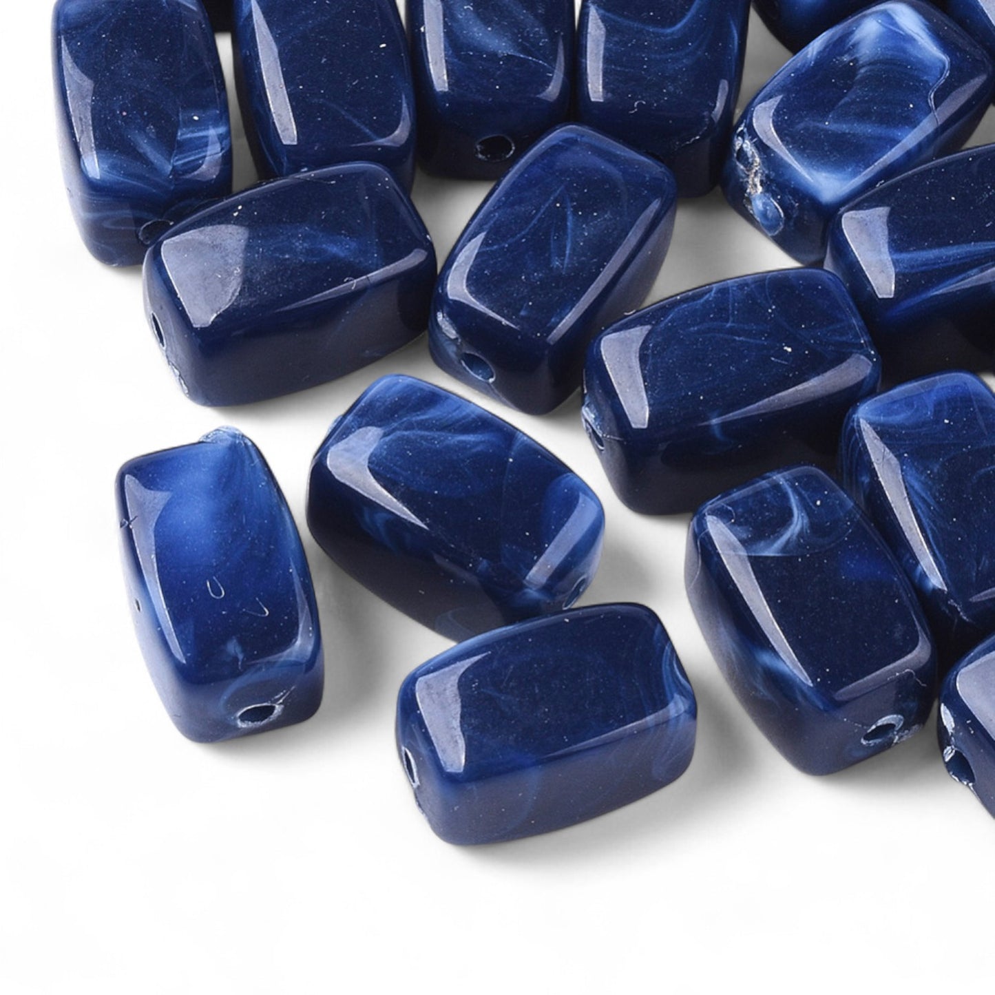 x20 Perles Acryliques Rectangulaires – Effet Pierre Précieuse – Bleu marbré – 13 mm