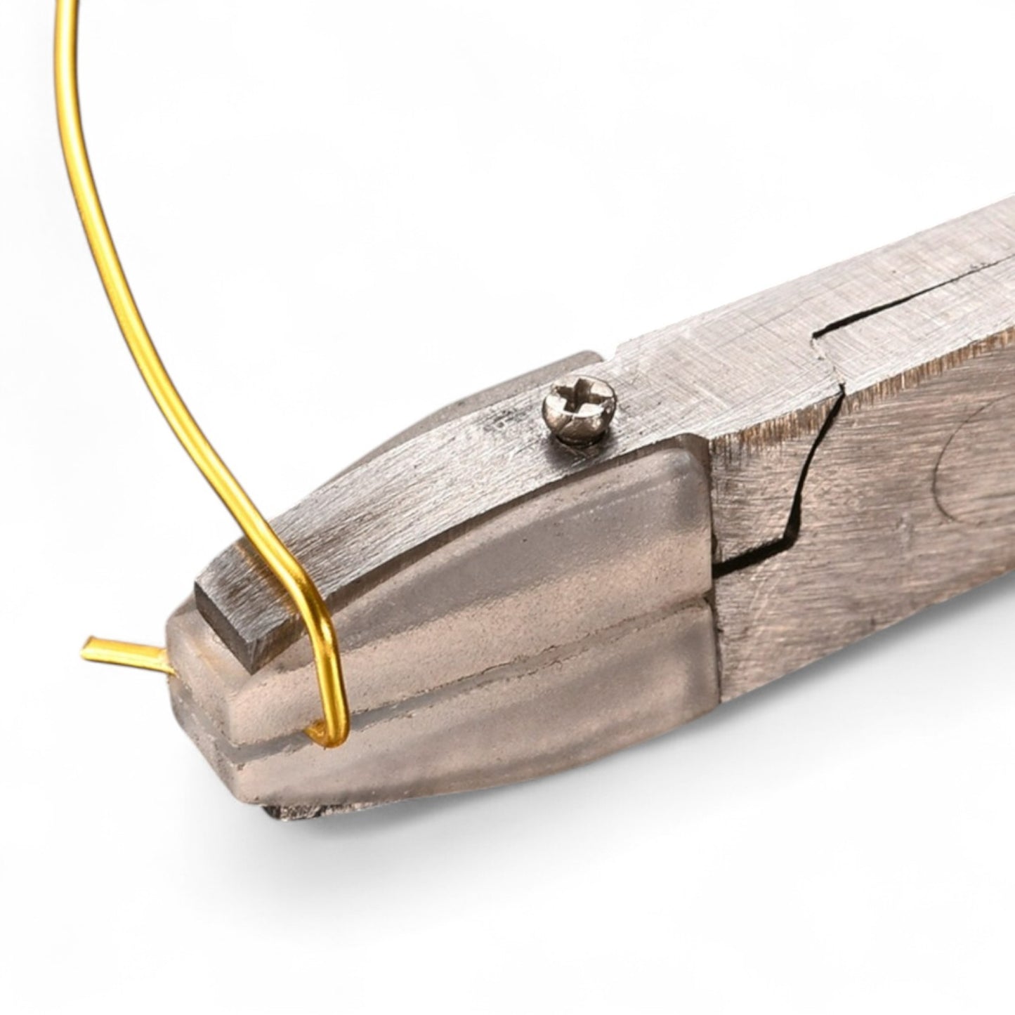 Petite Pince à Bijoux à Mâchoires en Nylon – 9,2 cm