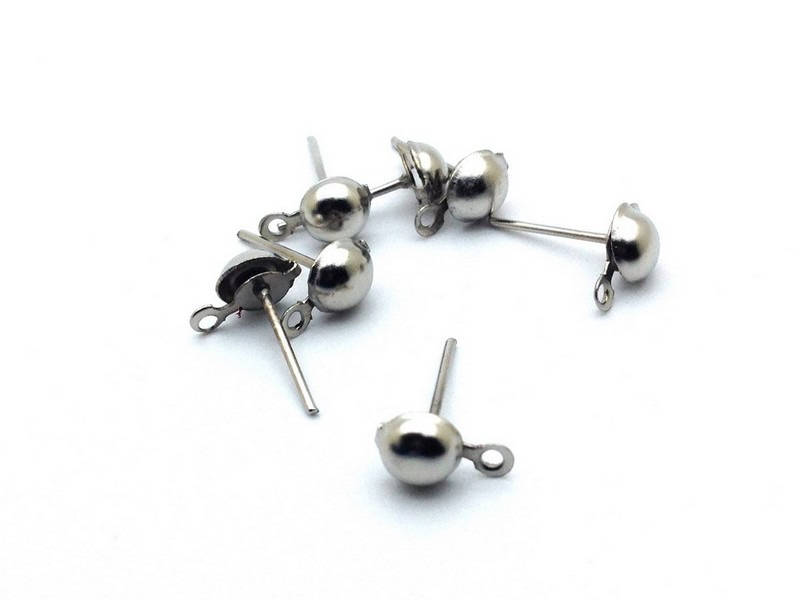 Clous d’oreilles à tête boule
