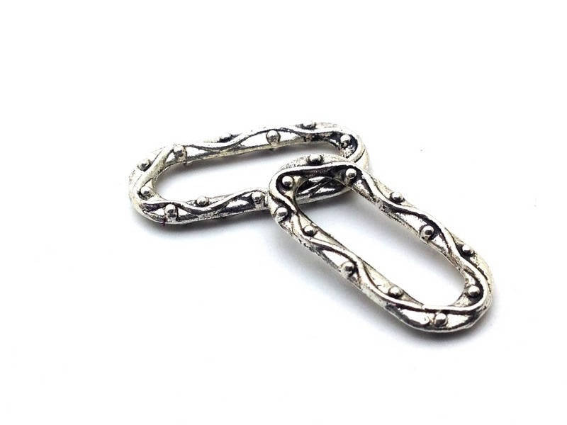 x3 pendentifs – Anneaux ovales gravés en métal argenté foncé