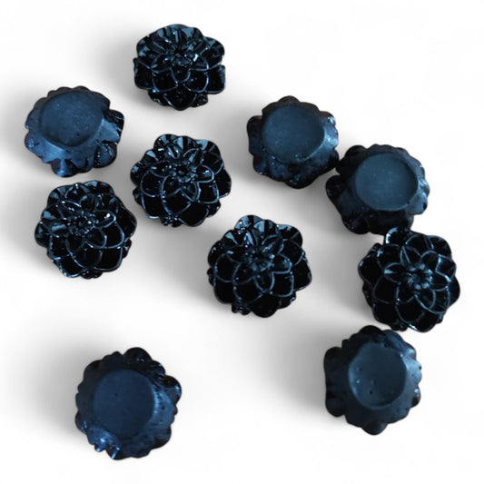 x5 Cabochons Fleur en Résine Opaque – 10 mm