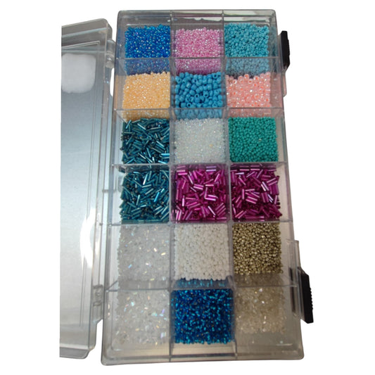 Boîte 18 compartiments – Mix de perles de rocaille, facettées et tubes – Lot unique