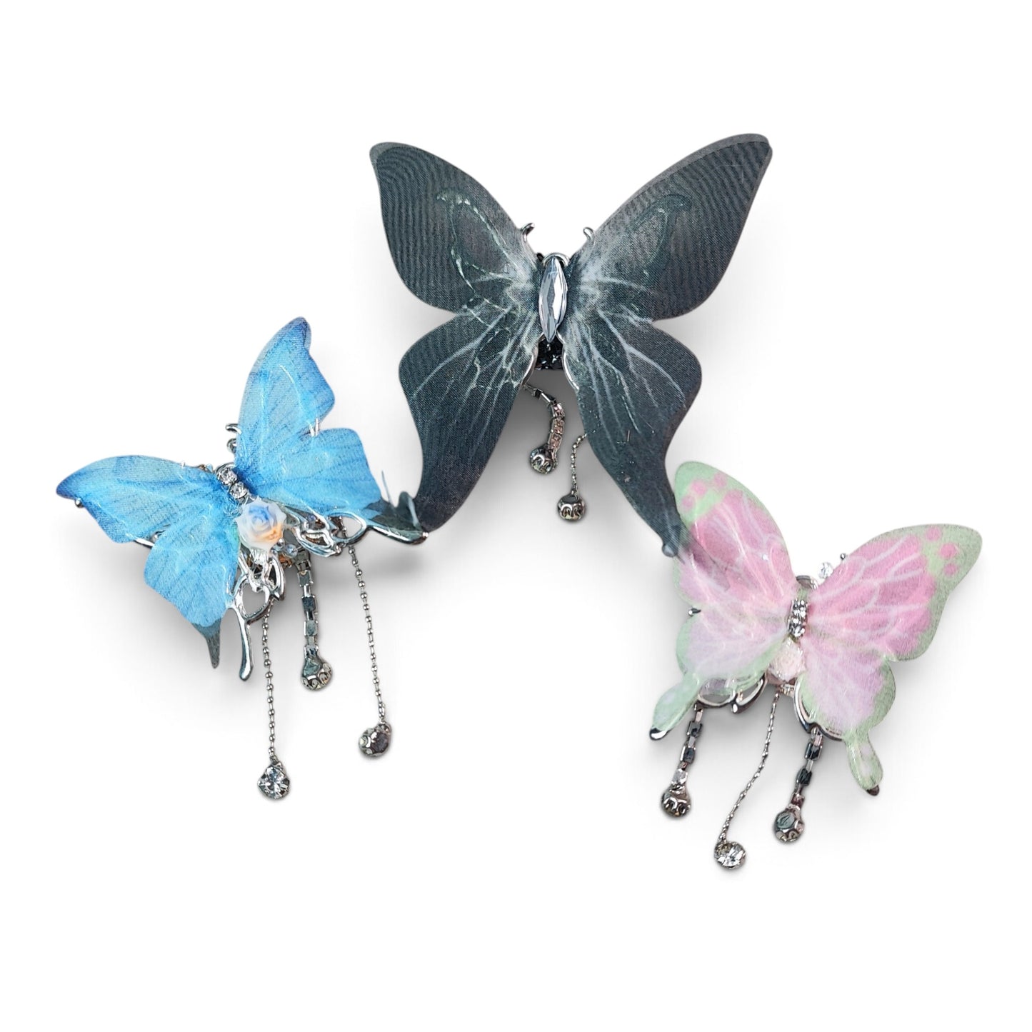 Perle spéciale tige – Papillon décoré de fleurs, pampilles et strass – Coloris au choix