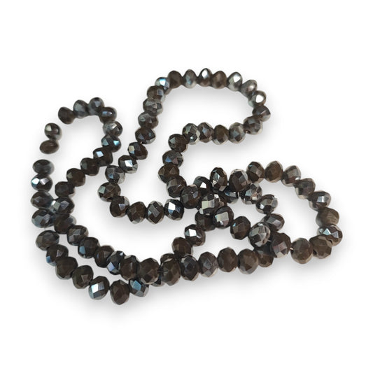 Fil de Perles en Verre opaque à Facettes et Effet brillant – 6x4,5 mm
