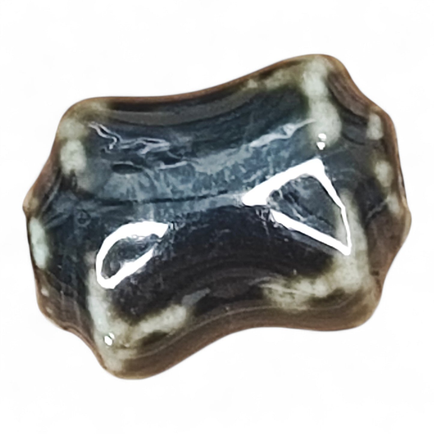 x1 Perle en Porcelaine Artisanale – Forme X – 17 à 18 mm