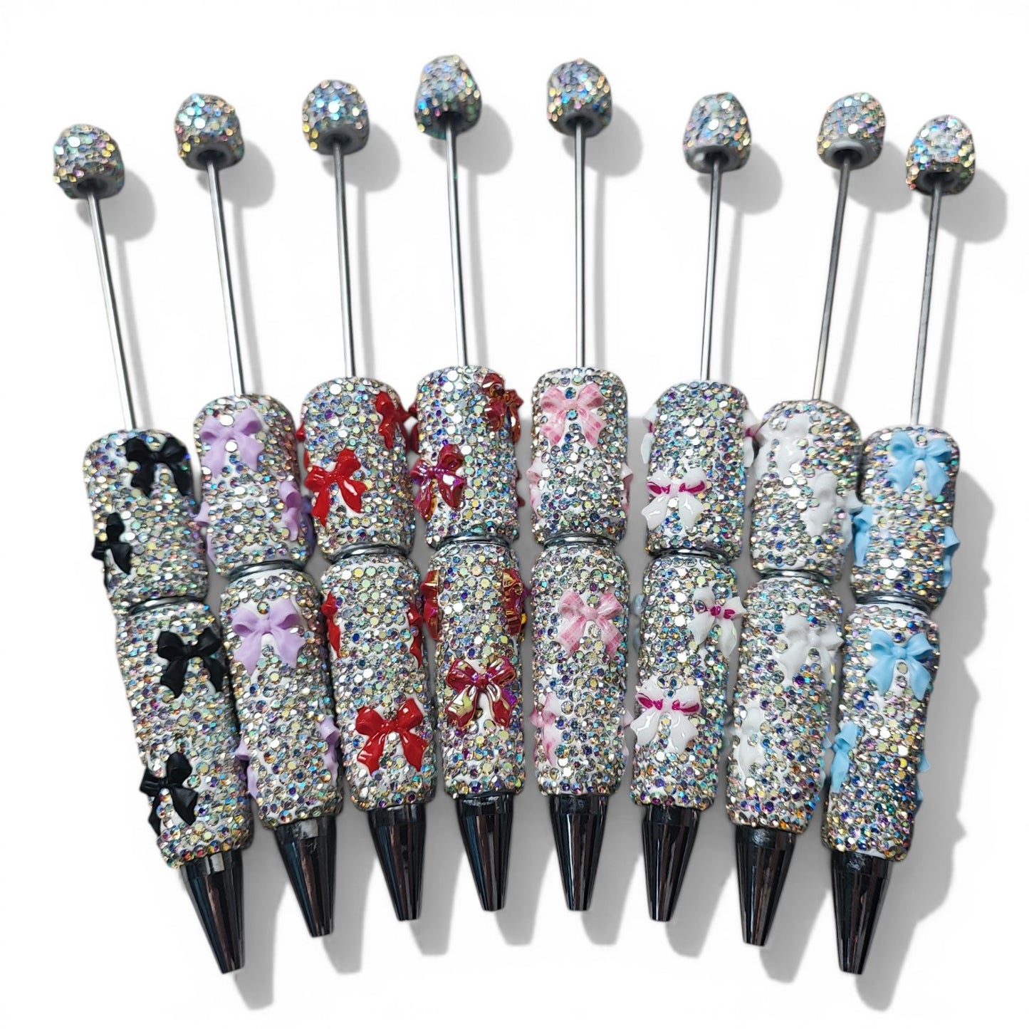 Stylo à tige décoré de strass – 62 couleurs au choix