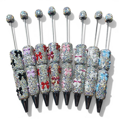 Stylo à tige décoré de strass – 62 couleurs au choix