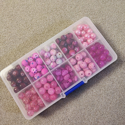 Boîte de 10 compartiments de perles en verre – Tons Roses – Environ 200 perles