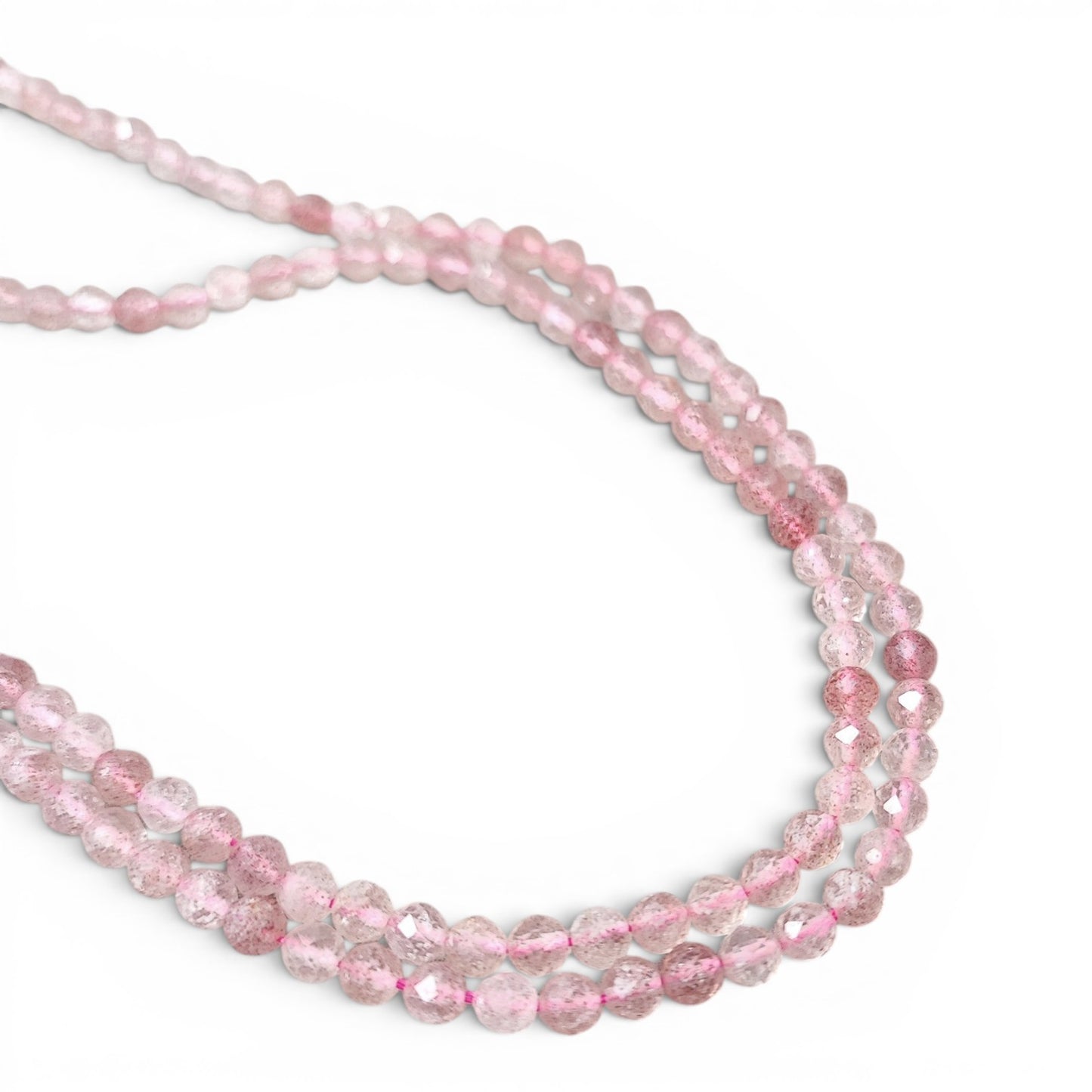Fil de Perles en Quartz Fraise Naturel – Rondes Facettées – 4mm