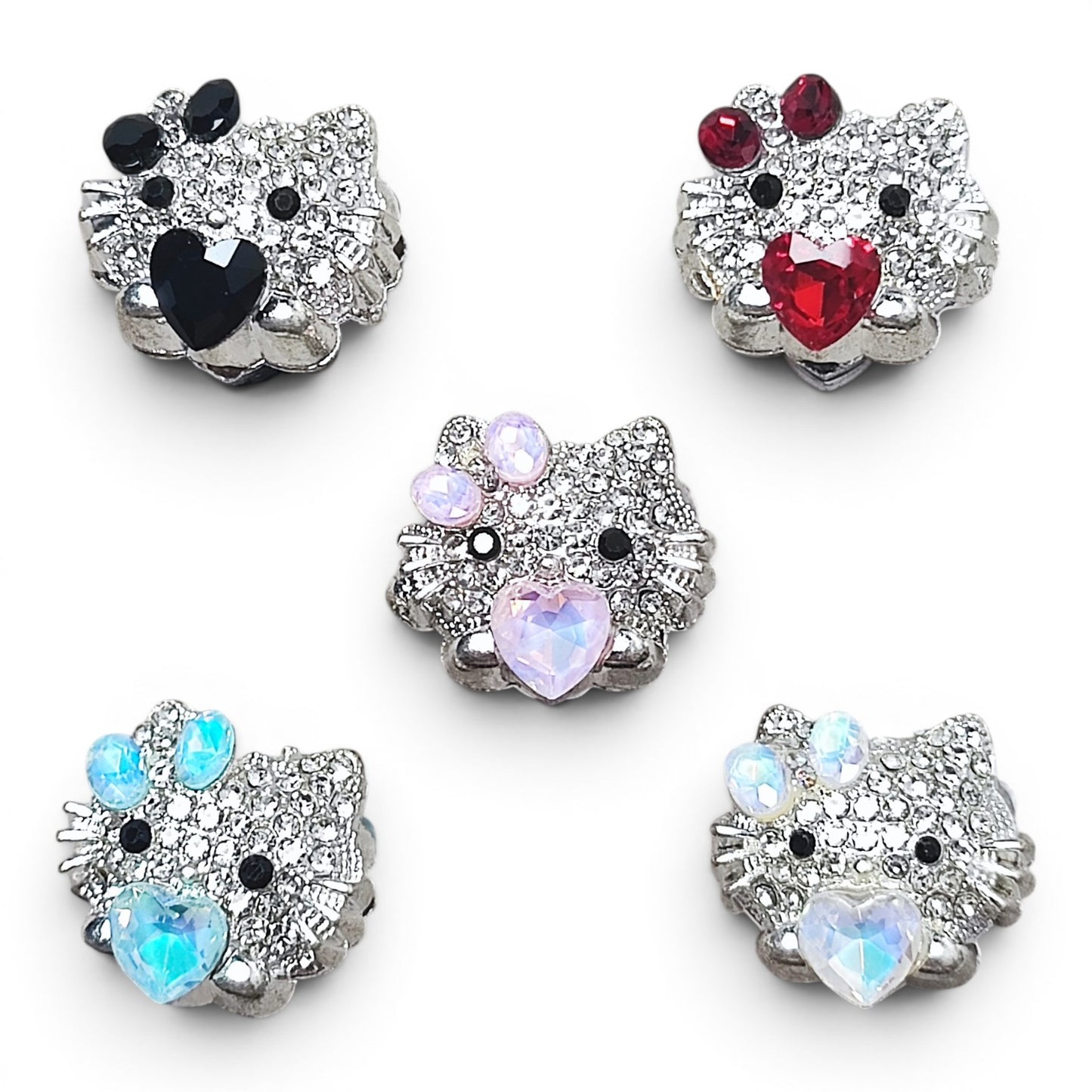 Perles têtes d’Hello Kitty en métal et strass – 5 couleurs au choix – 23 x 20 mm