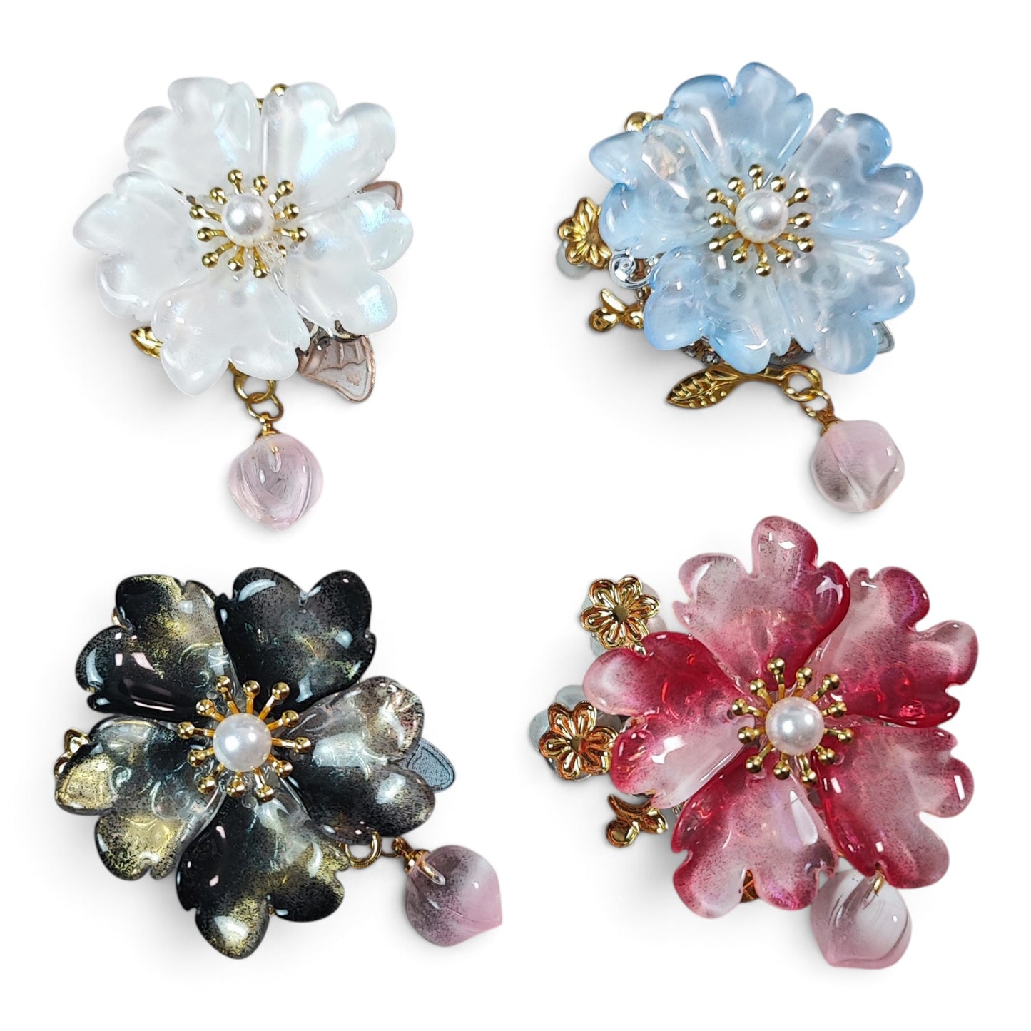 Perle spéciale tige – Grande fleur en acrylique et papillon assorti – 4 coloris