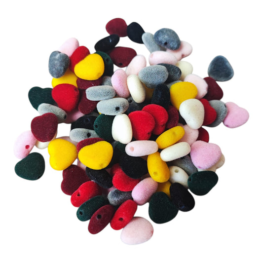 x5 Perles acryliques floquées effet velours – Cœur