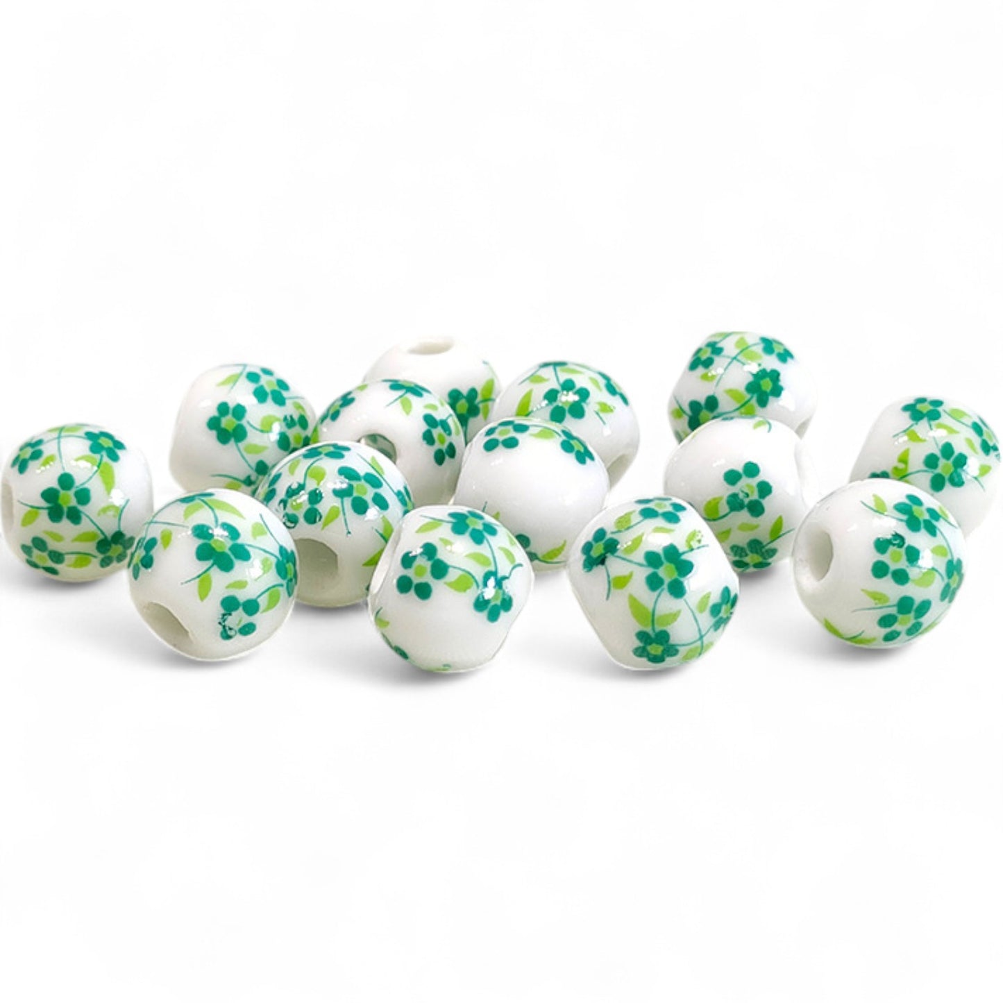 x1 Perle en Céramique Blanche à Fleurs – Ø10 mm