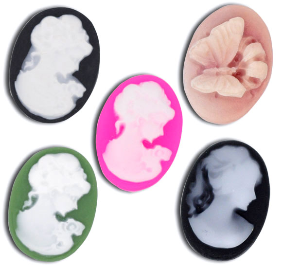 x1 Camée Dôme en Résine – Femme ou Papillon – 18x13mm – Couleurs au choix