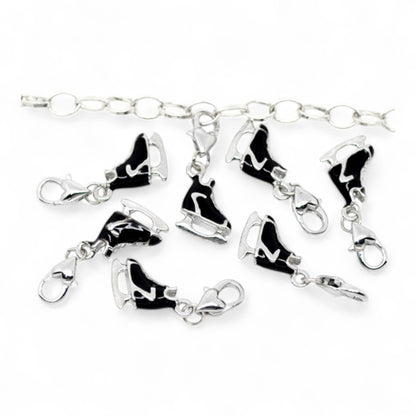 x1 Charm Patin à Glace Noir – 33 mm | Métal Argenté Émaillé