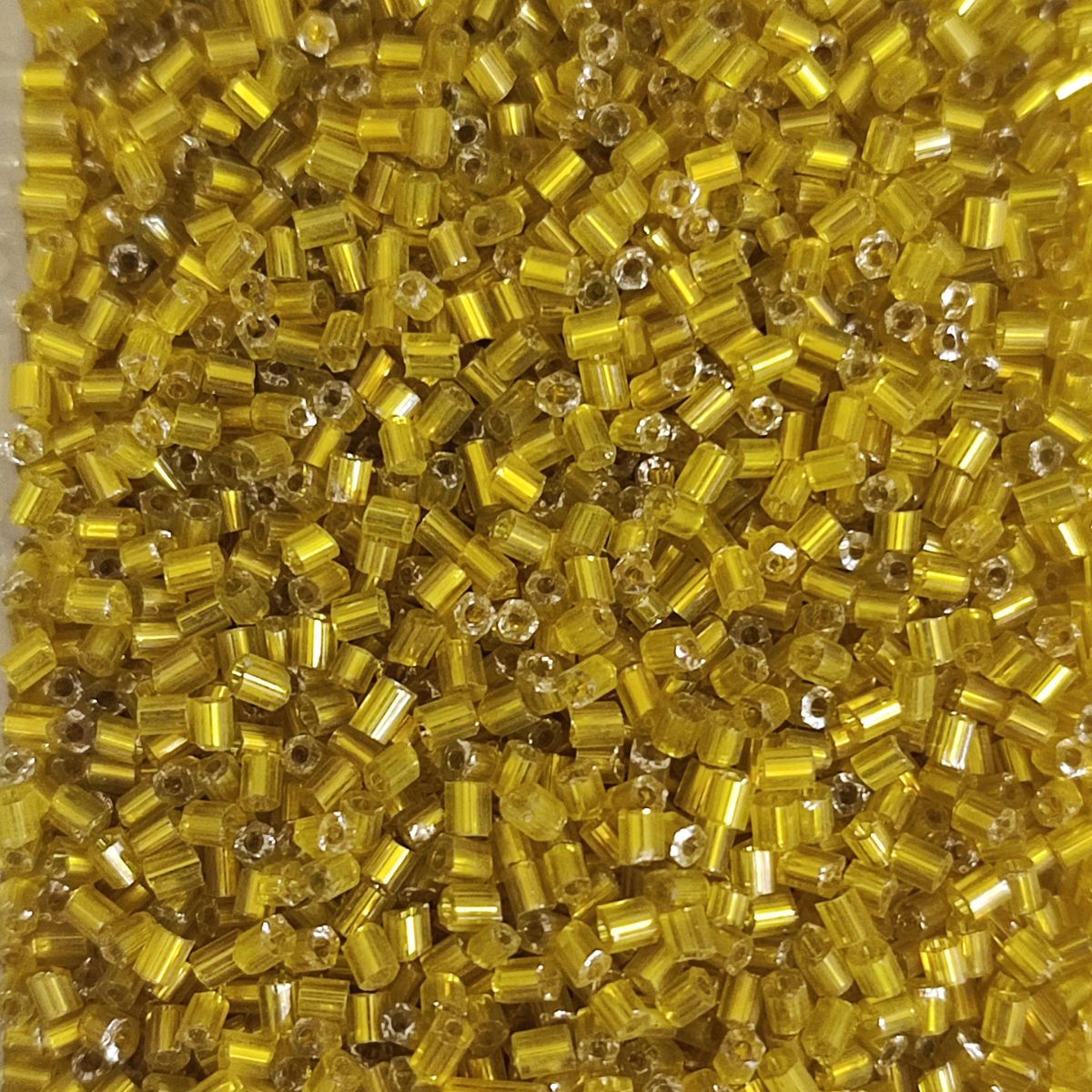 Perles de rocaille "cut" en verre – Taille 11/0 (~2,2mm) -25g