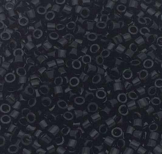 8g perles Miyuki Delicas 11/0 Black: DB010