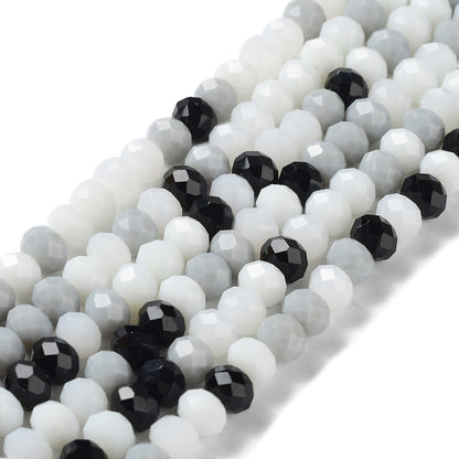Fil de Perles de Verre à Facettes – Rondelles 8x6 mm – Blanc/gris/noir