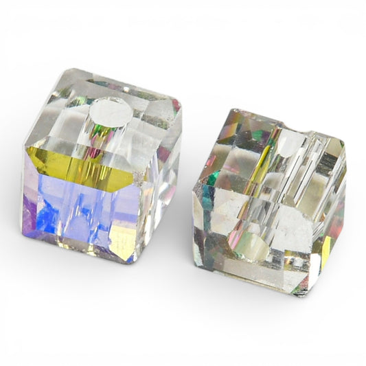 x10 Perles de Verre Facettées Électroplaquées – Cube Fumé Reflets Verts – 5,5 mm