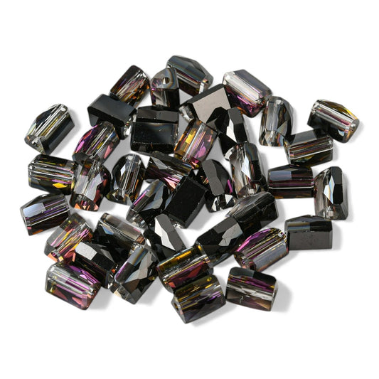 x10 Perles de Verre Électroplaquées – Triangulaires Noir reflets violets – 7,5 mm