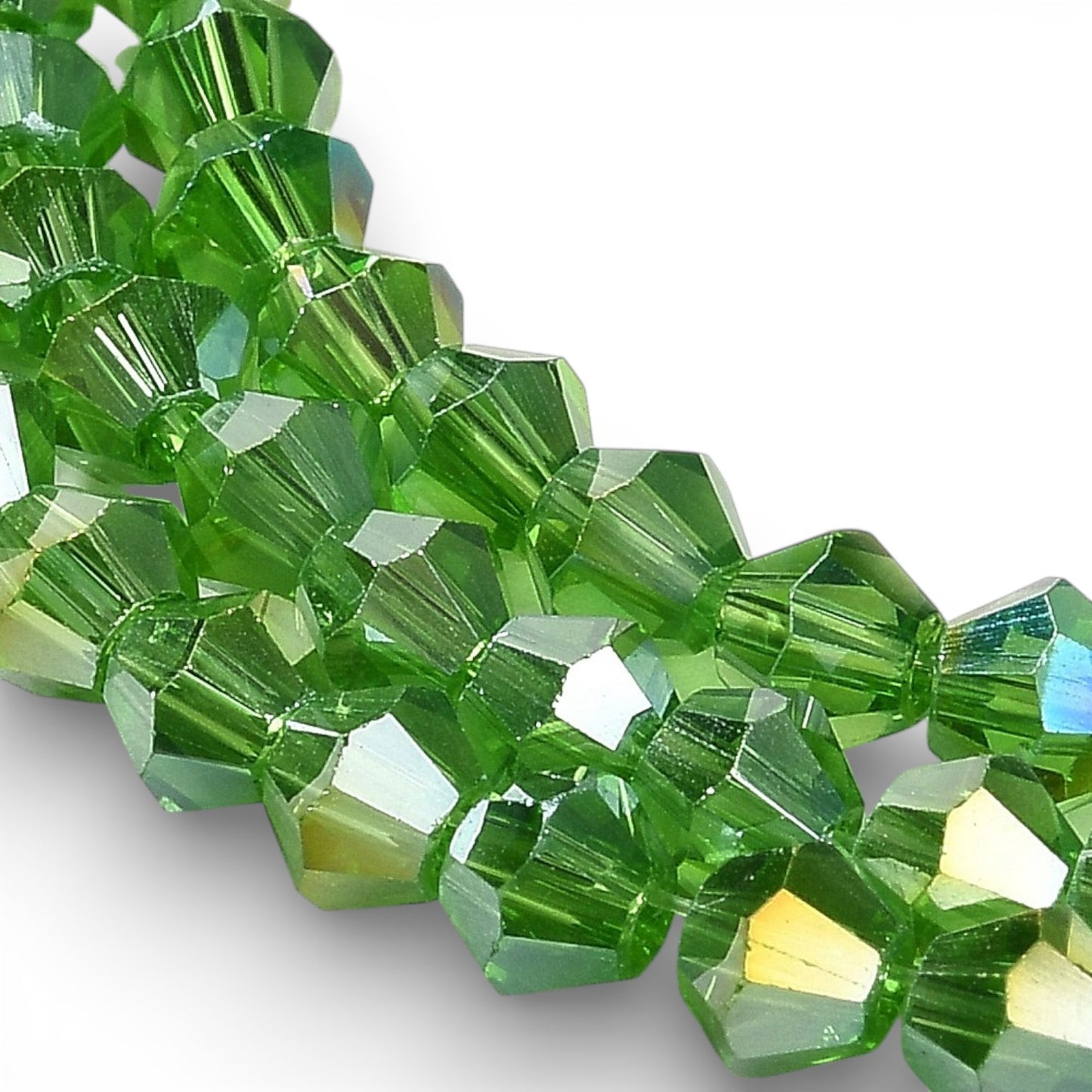 x1 Fil de Perles de Verre Transparentes Facettées – Biconiques 4 mm – Vert AB