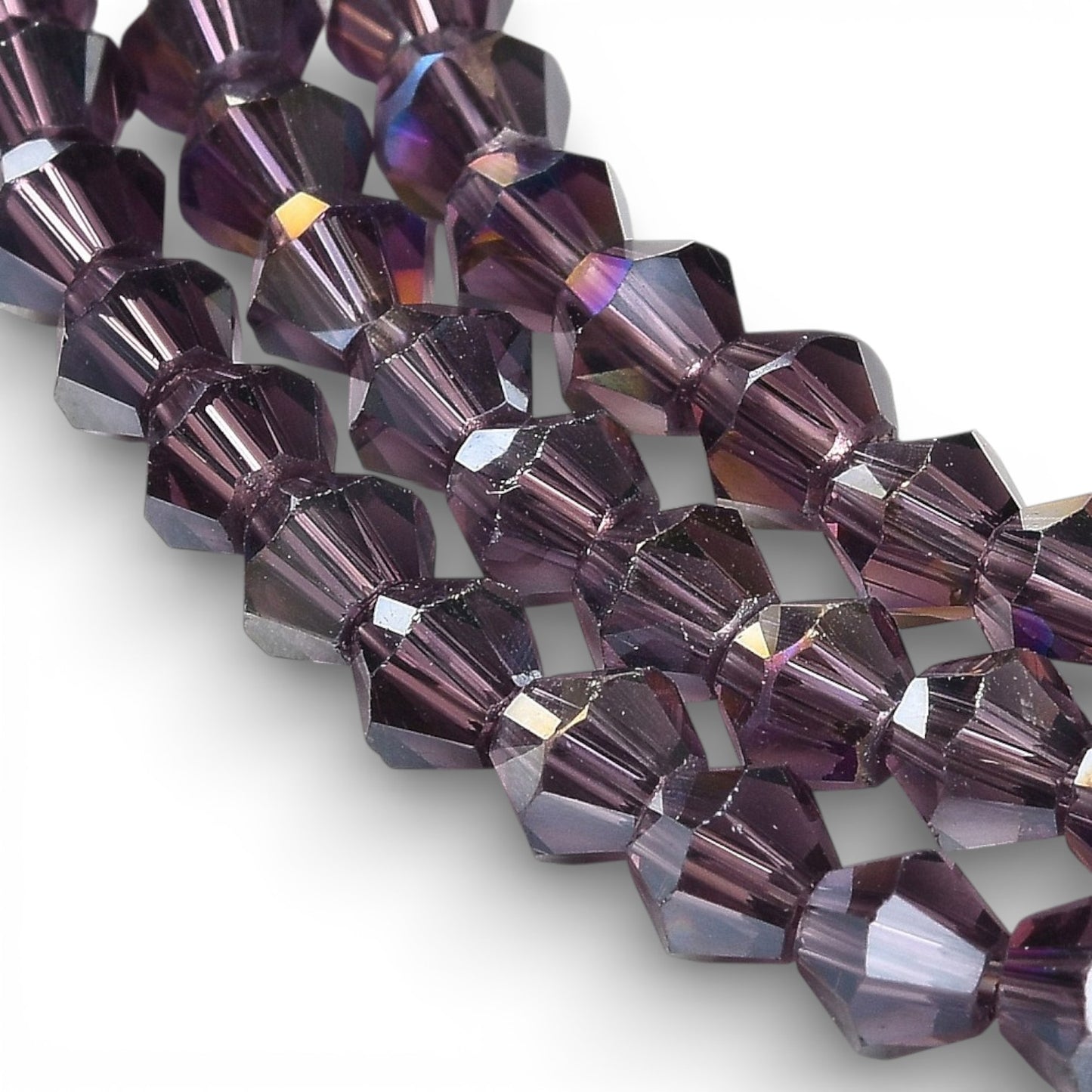 x1 Fil de Perles de Verre Transparentes Facettées – Biconiques 4 mm – Violet foncé AB