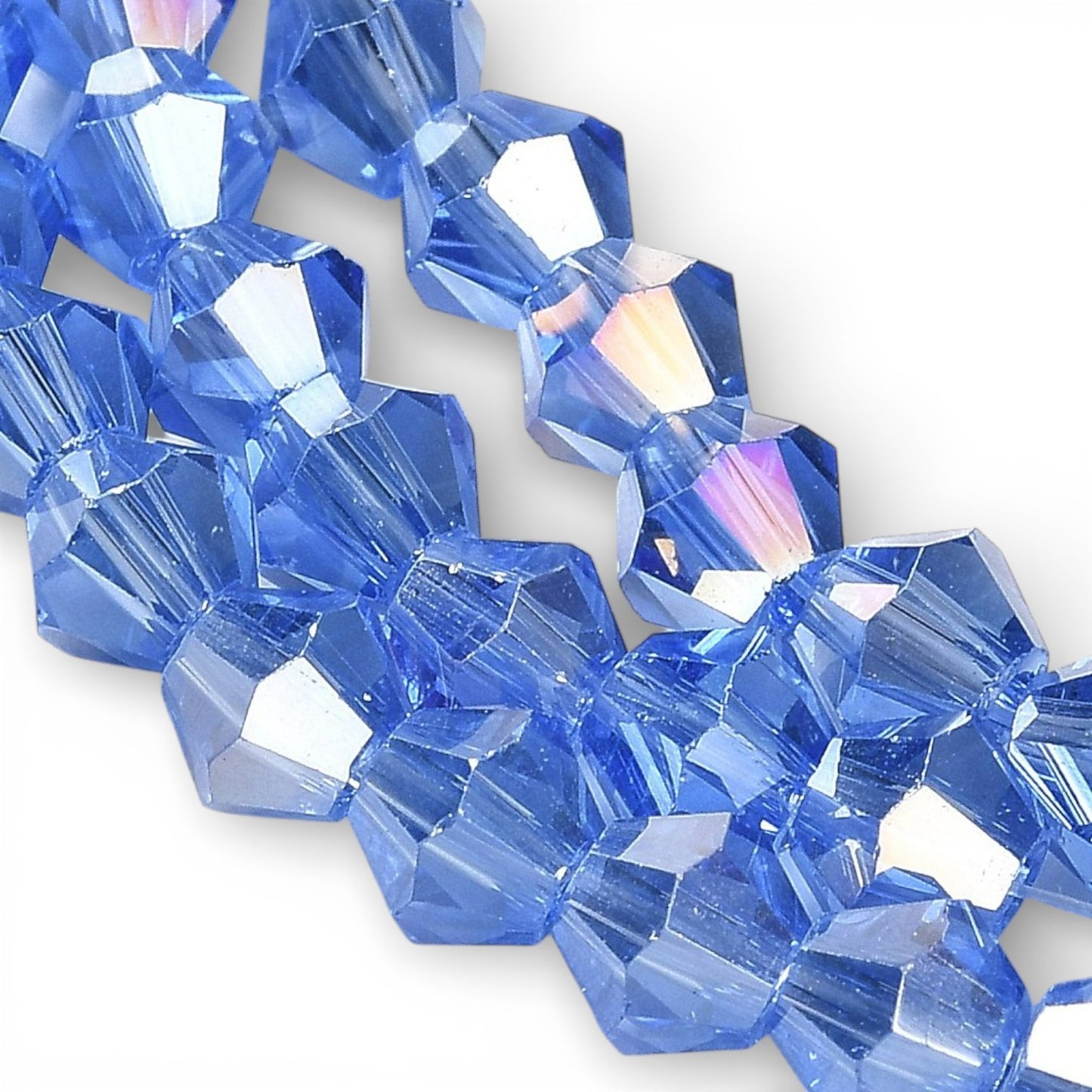 x1 Fil de Perles de Verre Transparentes Facettées – Biconiques 4 mm – Bleu AB