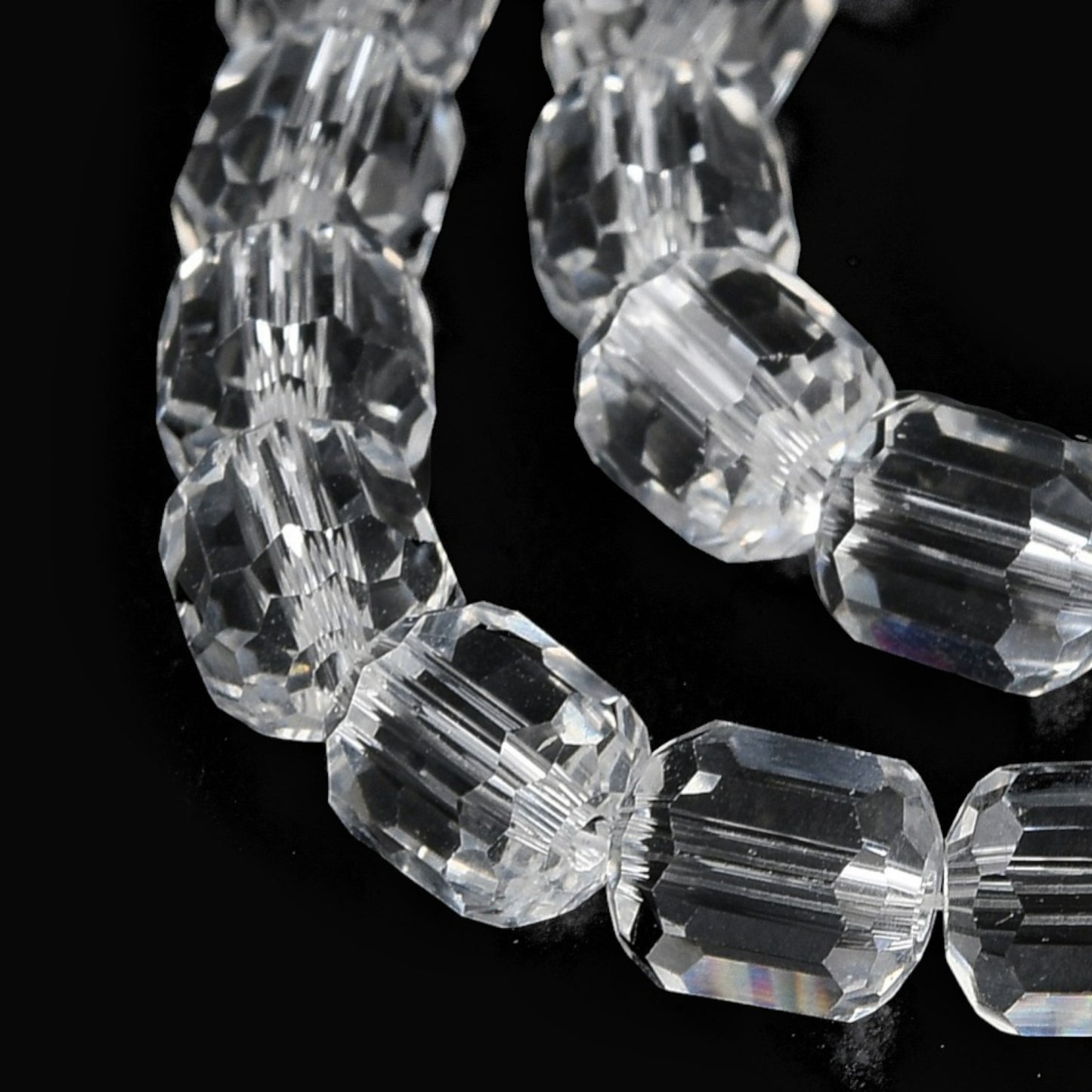 x1 Fil de Perles de verre transparentes – Cylindres à facettes – 7 x 6 mm