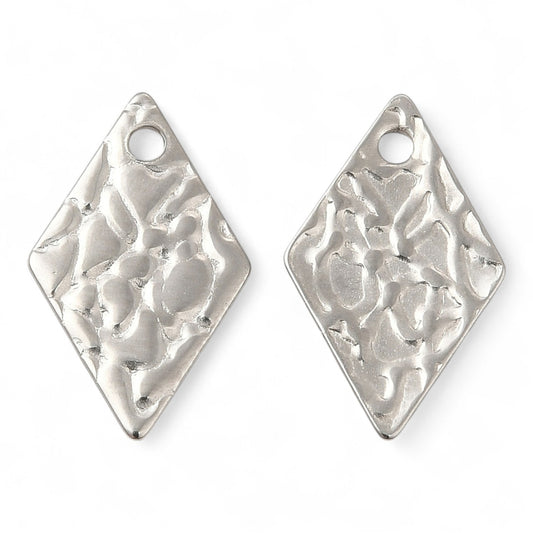 X2 Pendentifs Losange Texturés en Acier Inoxydable 304 – 16 mm