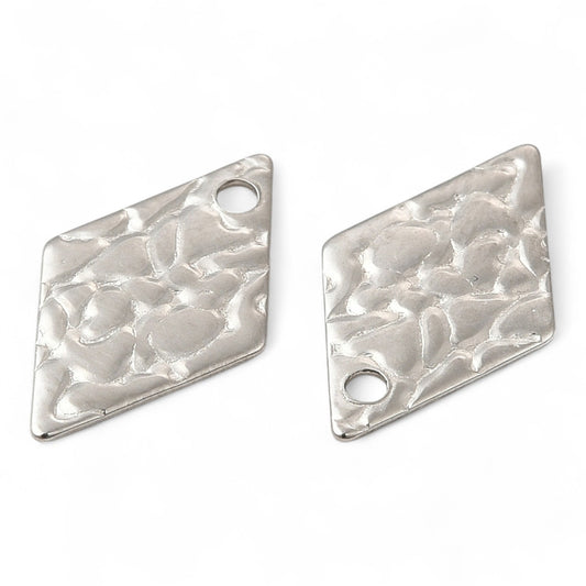 X2 Pendentifs Losange Texturés en Acier Inoxydable 304 – 16 mm