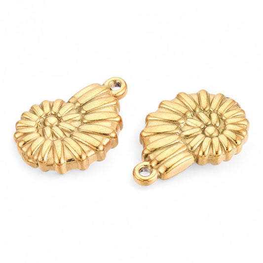 x1 Pendentif Conque en acier inox 304 – Plaqué or 18K (IP) – 20 mm