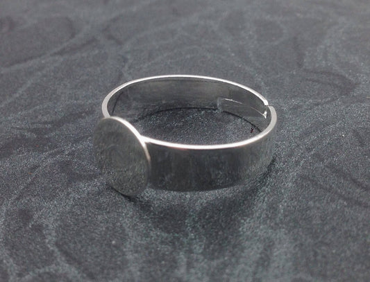 x1 Support de Bague Réglable – Plateau 8 mm – Argenté Clair