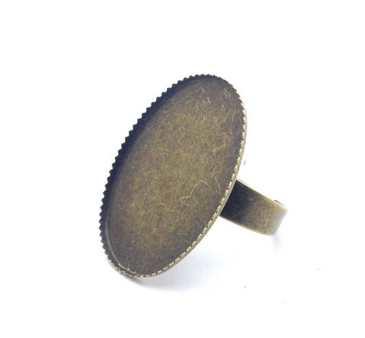 Support de Bague à Fond Plat Ovale – 18x25 mm – Bronze