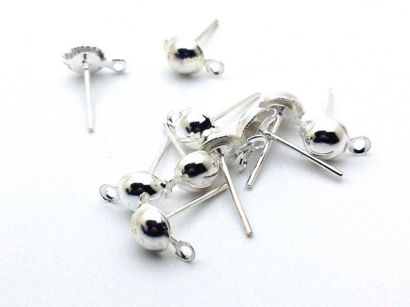 Clous d’oreilles à tête boule