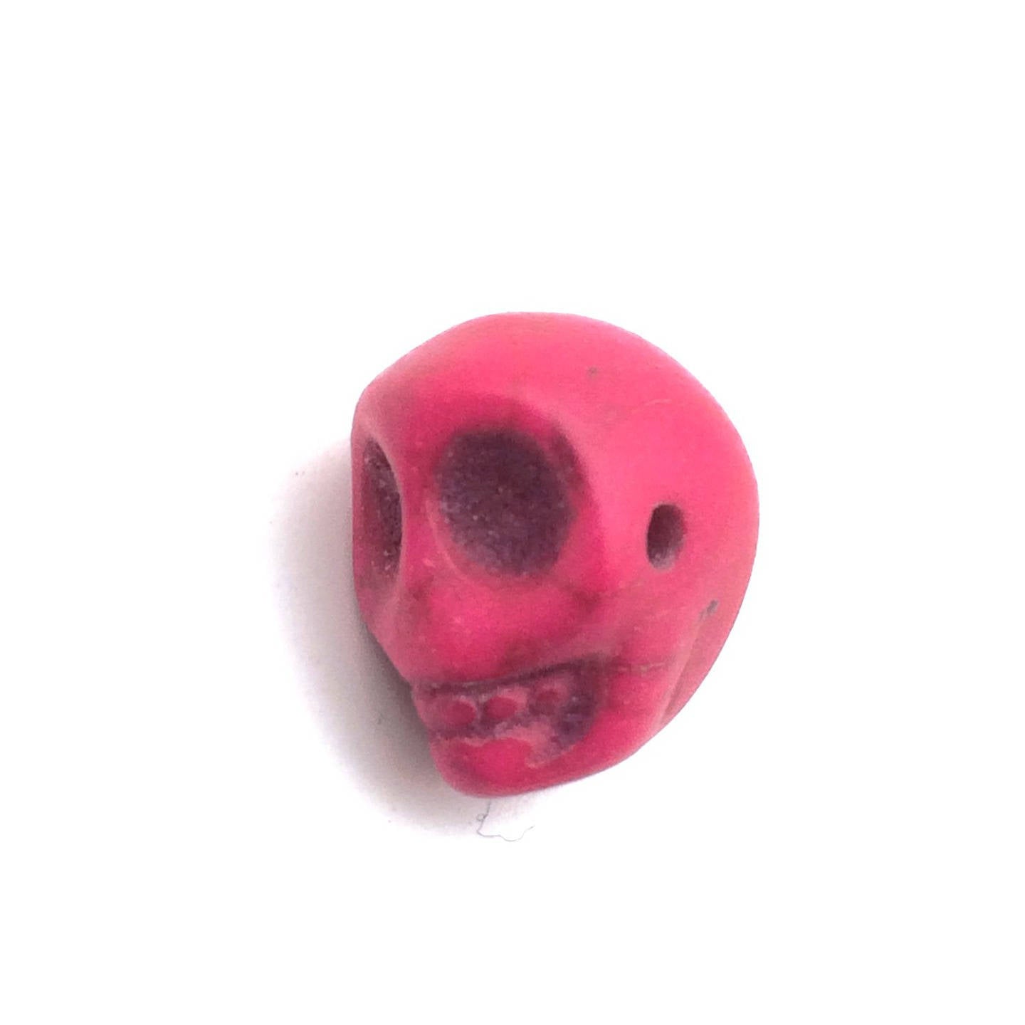 Lot de 18 Perles Crâne en Howlite Synthétique – 13x12 mm