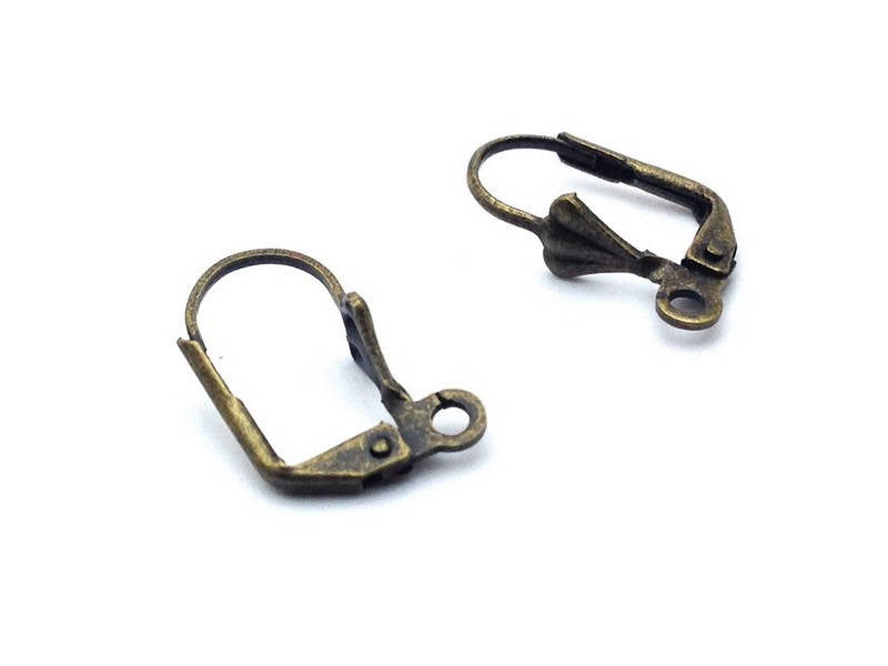 x5 paires de dormeuses coquillages avec anneau, bronze, 18x10mm